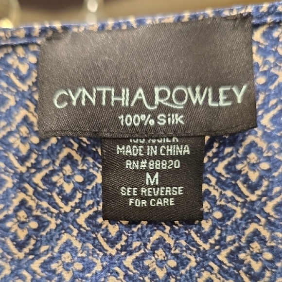 Cynthia Rowley Silk Blue Geometric Blouse - Picture 2 of 12